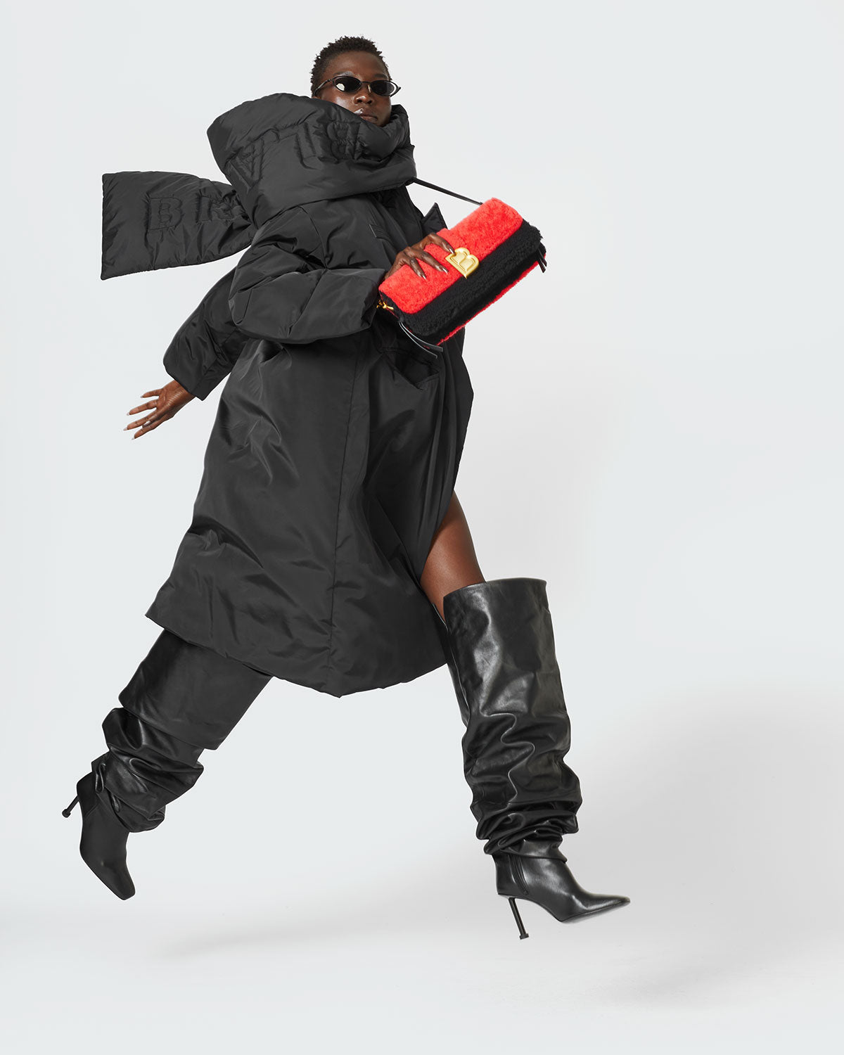 Brandon Blackwood New York - Nia Bag - Black/Red Shearling