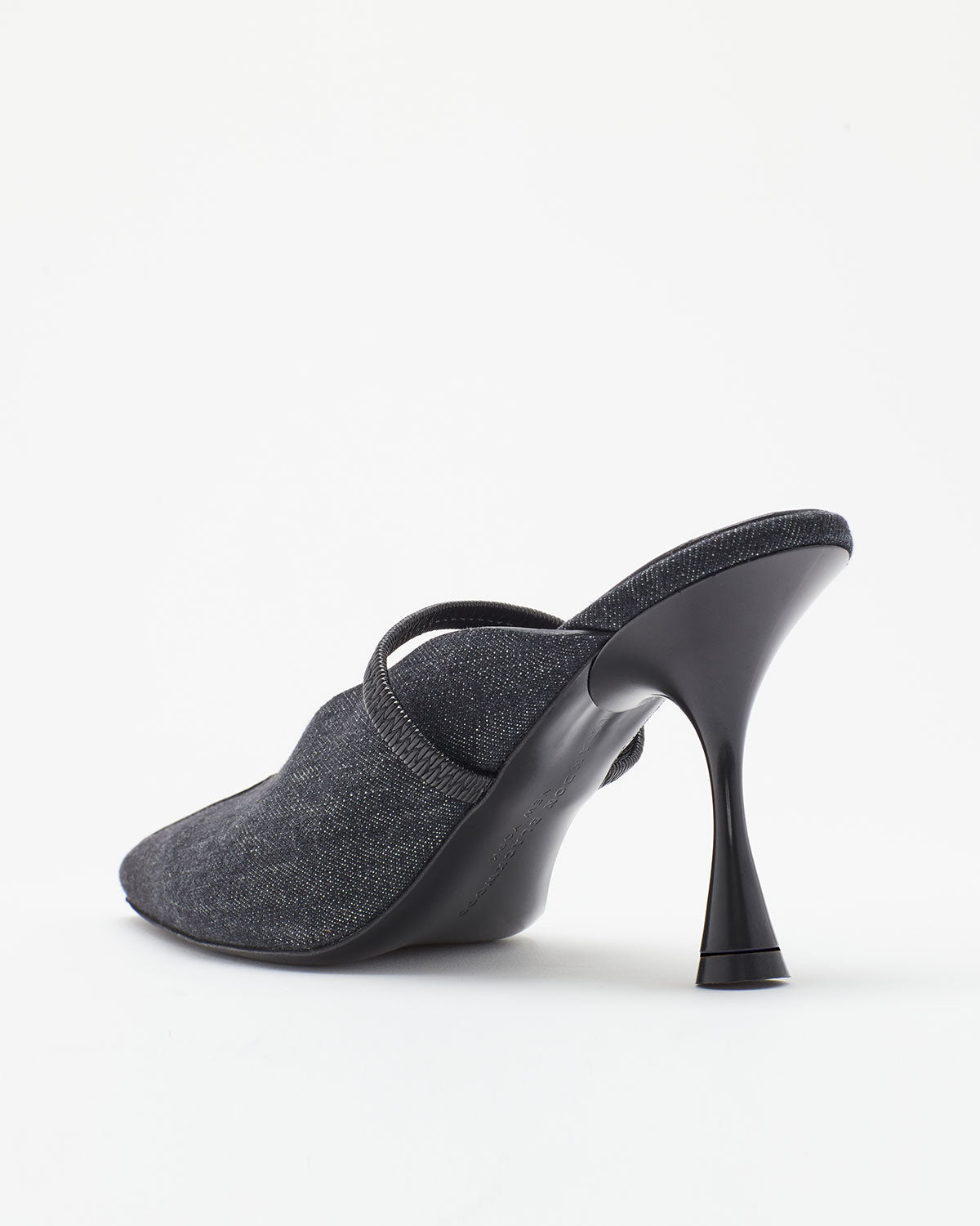 Lola Heel