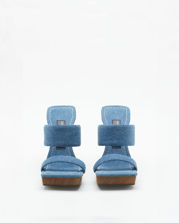Eva Sandal