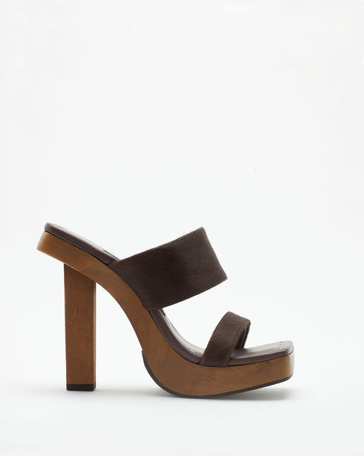 Eva Sandal