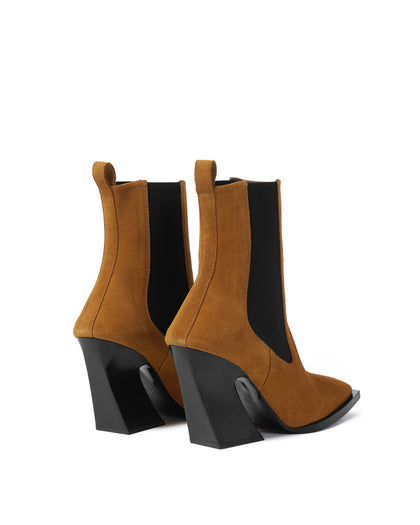Ani Boot thumbnail 5