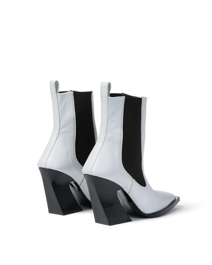 Ani Boot thumbnail 5
