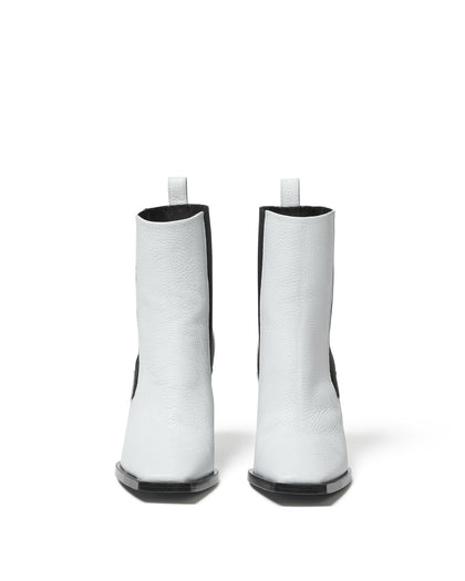Ani Boot thumbnail 4