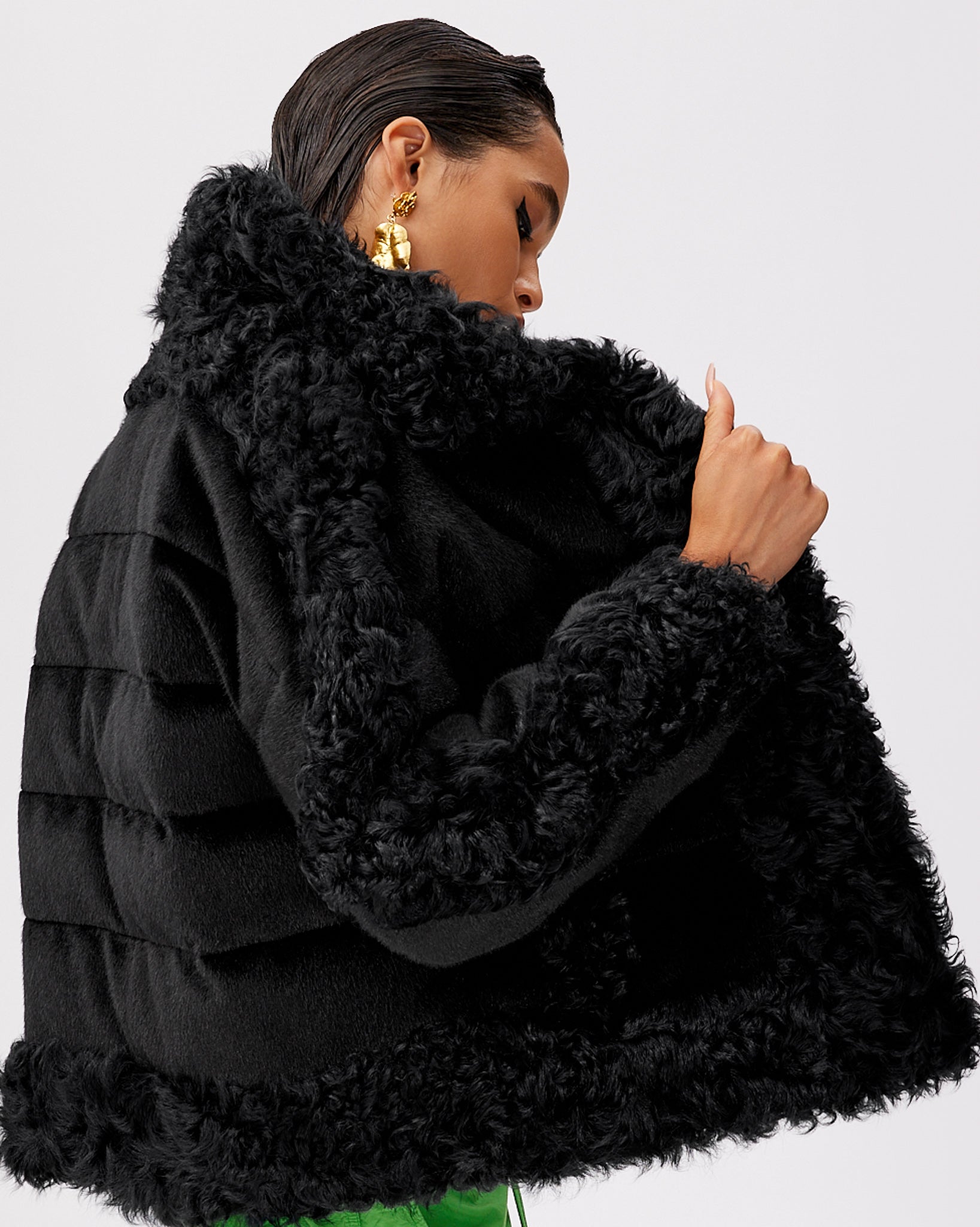 Louis Vuitton Long Pillow Puffer Wrap Coat, Black, 38