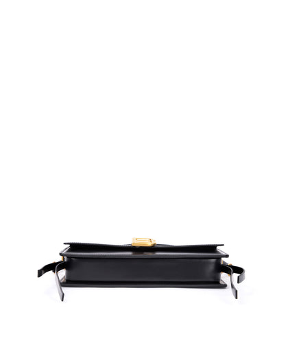 Bottom of Nia Bag with black leather four metal feet thumbnail 7